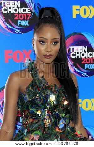 LOS ANGELES - AUG 13:  Pepi Sonuga at the Teen Choice Awards 2017 at the Galen Center on August 13, 2017 in Los Angeles, CA