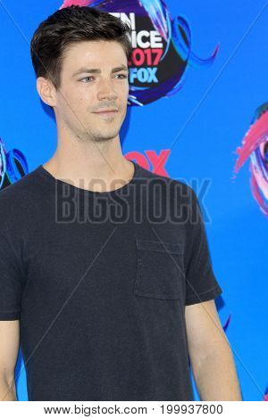LOS ANGELES - AUG 13:  Grant Gustin at the Teen Choice Awards 2017 at the Galen Center on August 13, 2017 in Los Angeles, CA