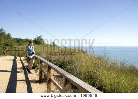 Mädchen am Senic Lake Overlook