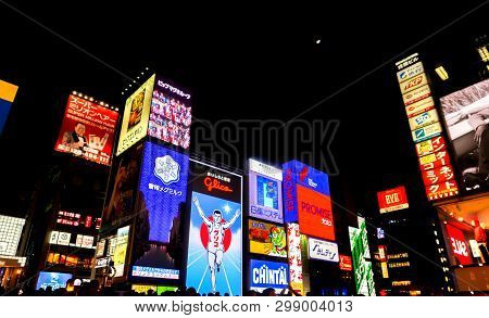 Osaka, Japan January 14, 2019 : Perspective View And Eye Catching Advertising Neon Lights Billboards