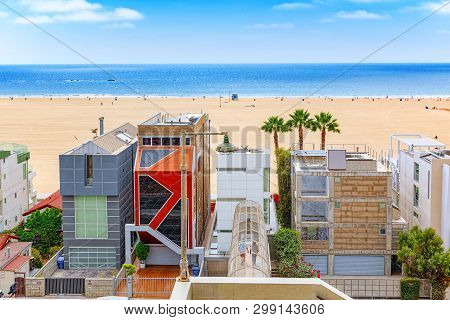 View Of The Beach Of Santa Monica And The Pacific Ocean. Suburbs Of Los Angeles.