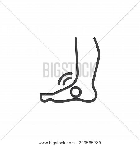Foot Pain Line Icon. Flatfoot Linear Style Sign For Mobile Concept And Web Design. Ankle Injury Outl