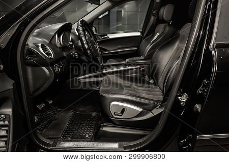 Novosibirsk, Russia - May 06, 2019:  Mercedes Ml-class,close-up Of The Dashboard, Speedometer, Tacho