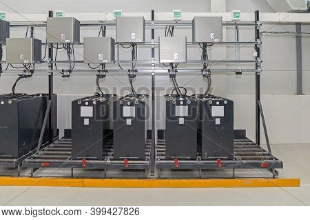 Industrial Chargin Station For Lead Acid Forklift Batteries