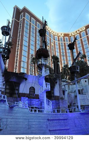 Treasure Island Hotel og Casino i Las Vegas