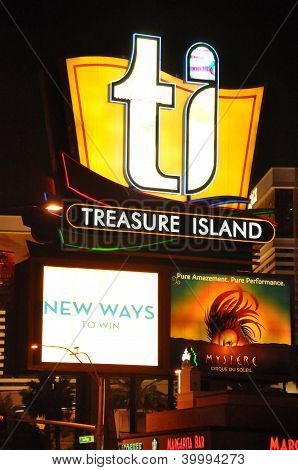 Treasure Island Hotel og Casino i Las Vegas