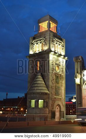 Tower Of Peter The Great Bridge At Night