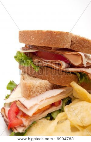 Turkey Sandwich con patatine fritte