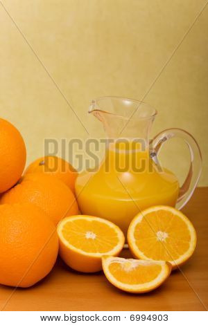 Arance e succo d'arancia