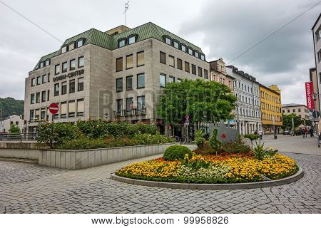 Passau Donau-center Building