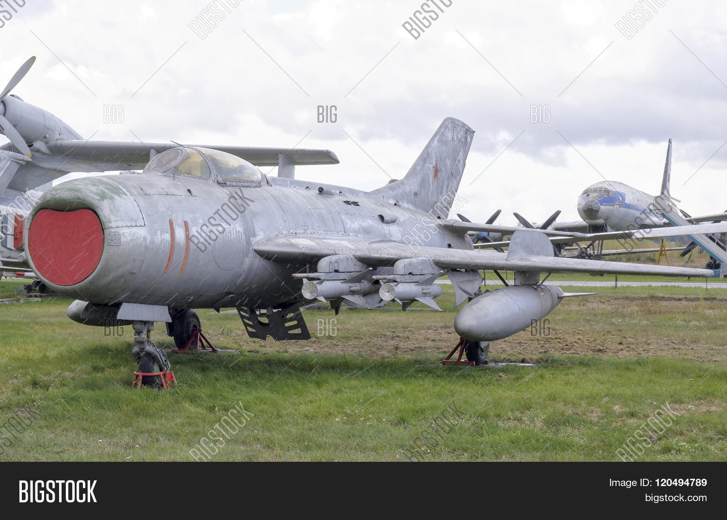 mig-19pm-interceptor(1954).max.speed,km/h-1445.