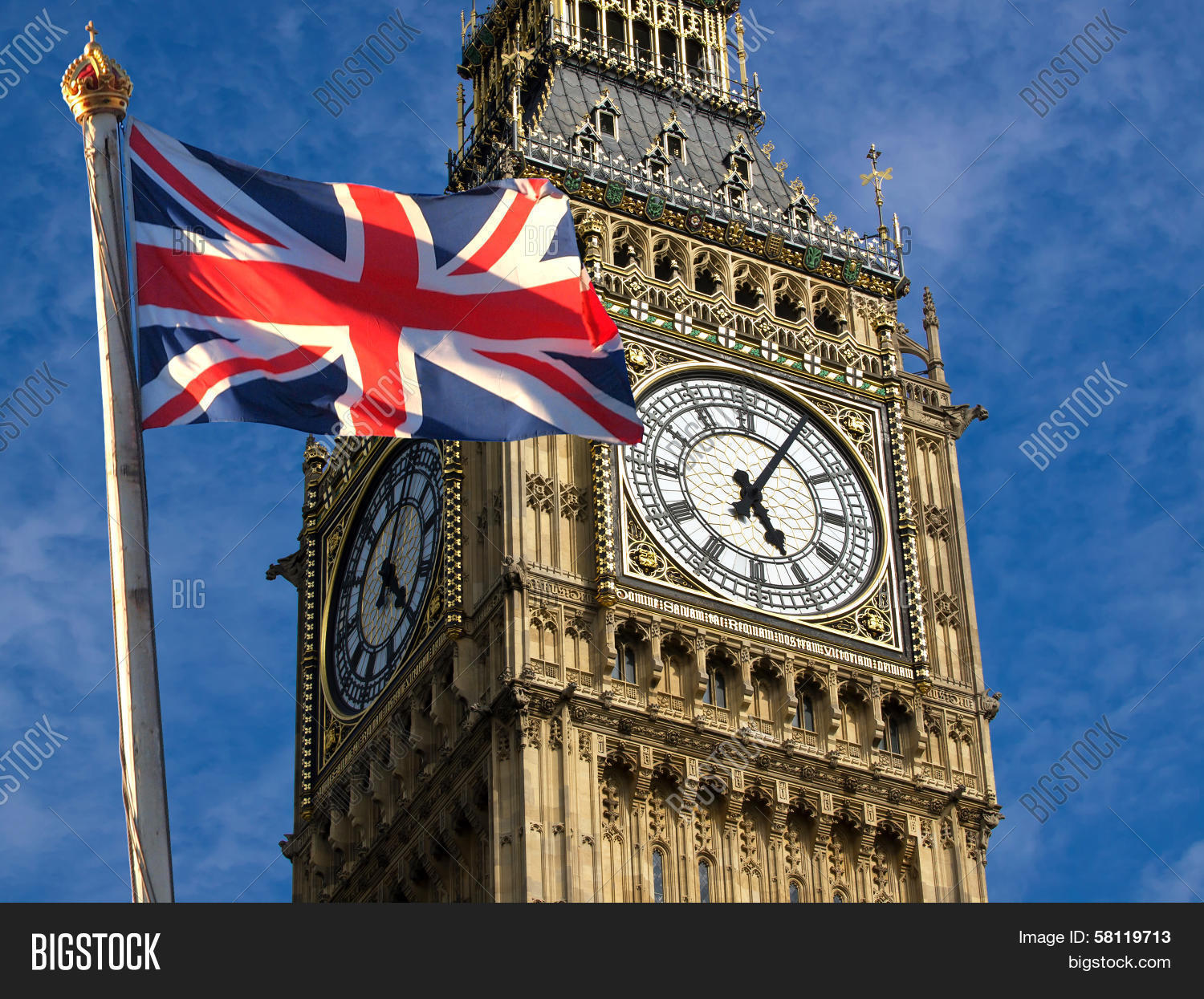 union jack flagon pole and big ben