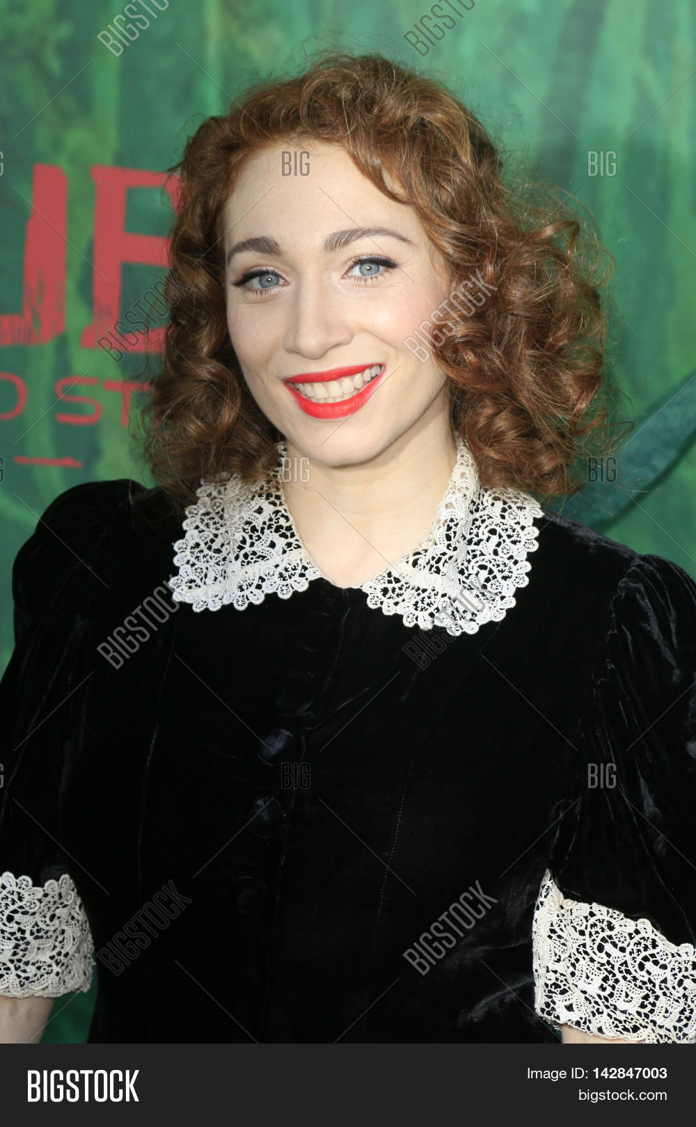 los angeles - aug 14: regina spektor at the "kubo and the two