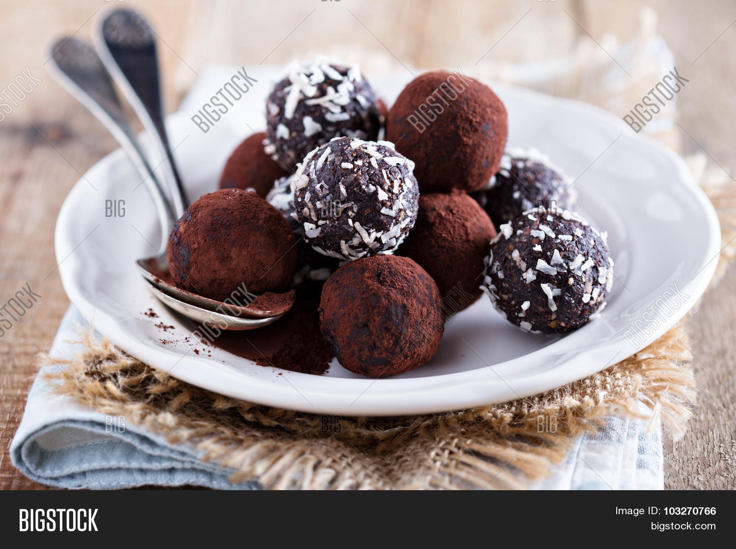 healthy chocolate truffles with nuts and dates