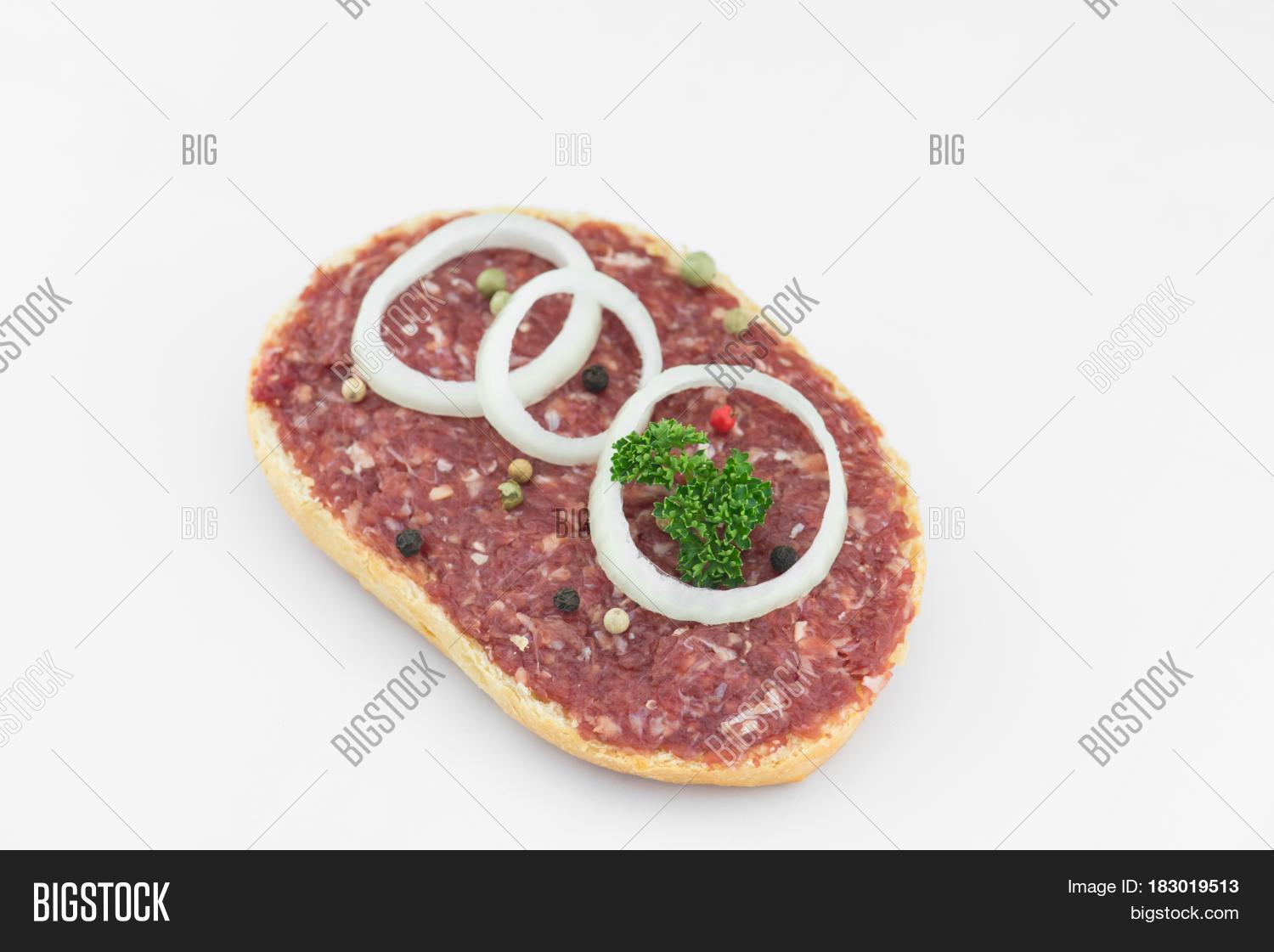 roll with minced pork, onion and pepper