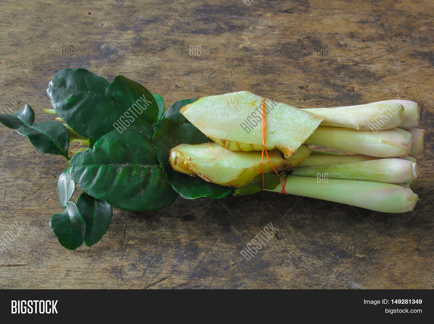 fresh galangal, bergamot leaves and lemon grass