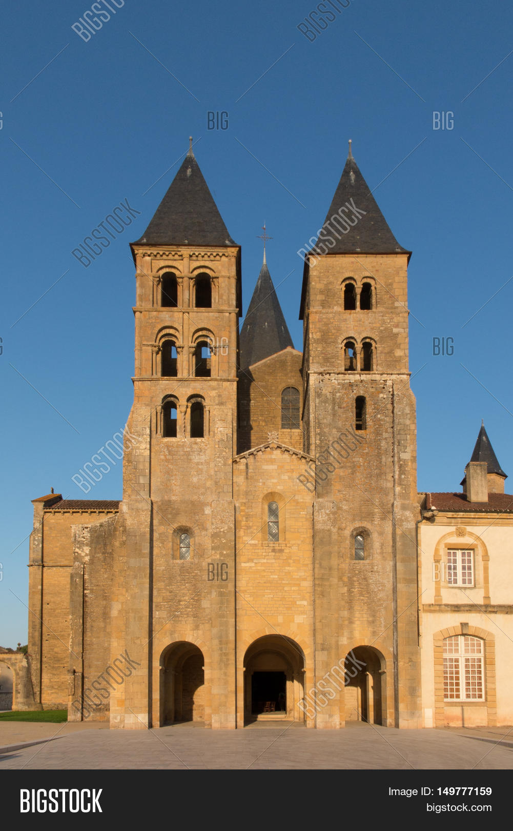 the basilica du sacre coeur in paray-le-monial france